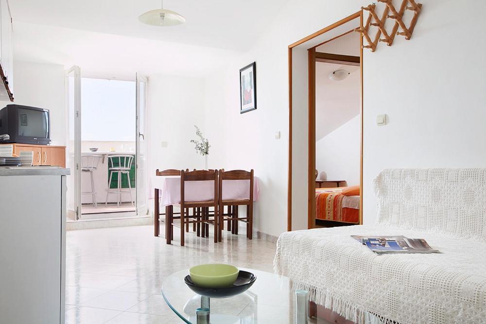 Apartments Eugen 2024 Rabac Bagian luar foto